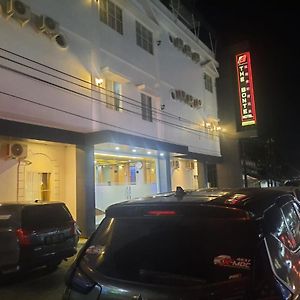The Bonte Hotel Puunggolaka Exterior photo